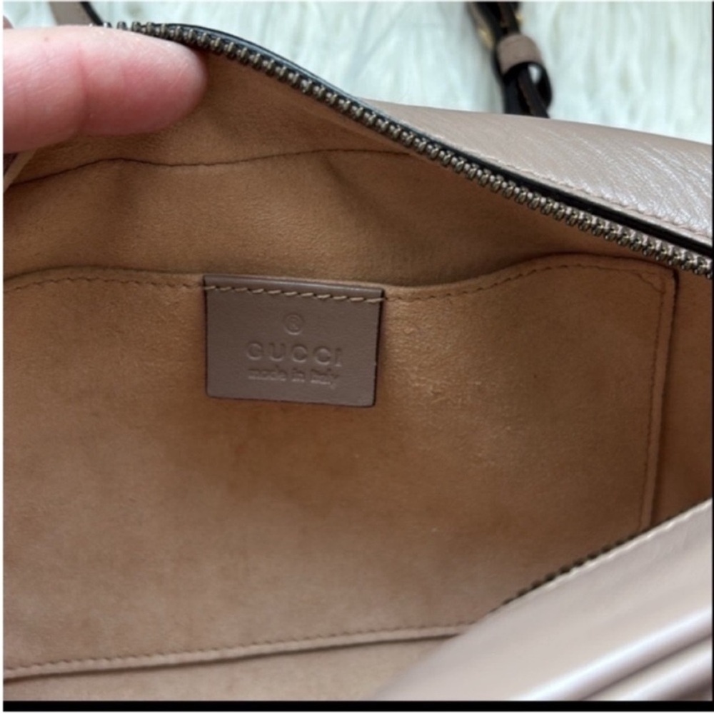 Gucci Maramont Rose Quilted Leather Crossbody Camera Bag - Picture 11 of 16